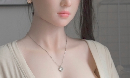 H杯的温婉小苍