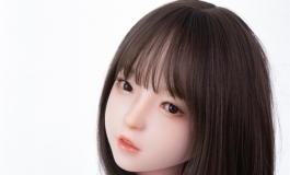 她语萌惠148cm D+18岁不小了