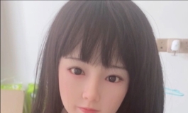 各位见多识广的娃佬求助，希望帮忙小弟找出这娃的身世