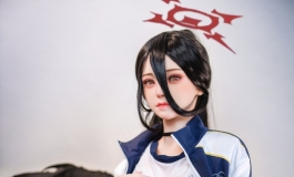 体操服莲见