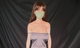 黑丝萝拉