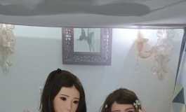 今天终于回来给娃洗澡了