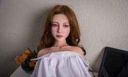 公司新来的女同事