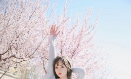 春三月系列之 花间恋人