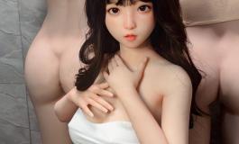 和姐姐们一起洗澡的小乙（本期不知道哪张算福利）