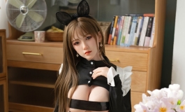 女仆装娃娃，您喜欢吗？
