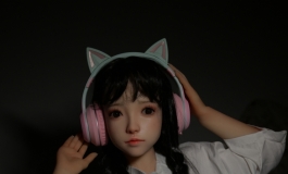 新人报道，摆拍了几张SHEDOLL洛伊妹妹