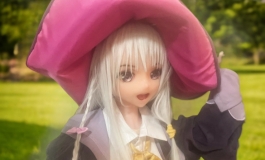 爱莎的小百合COS伊雷娜也太贴脸了吧