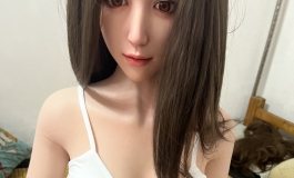 下班后我与小娜床上的那些事