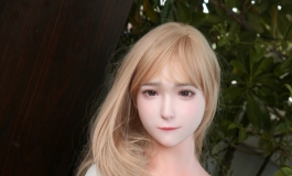 色色的璃音