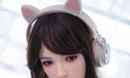 清纯少女VS性感黑丝 哪个更撩人心魄