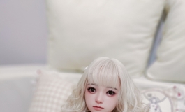 什么小梅？当然是巨乳小梅
