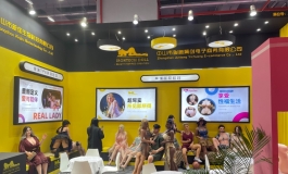 广州展会开始啦！！大家快来找我们玩~美娃都在等你们！