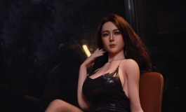 诱惑美女——小怜 俊影新款