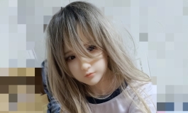 我的电竞少女依依