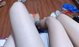 哪边的娃娃更真实呢？？