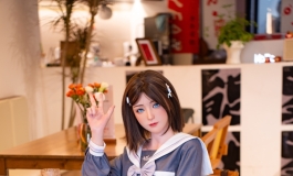 今天是陪栀子探店的一天