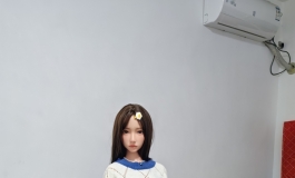 小冰老师来家访，最后看时间晚了直接睡我家里了