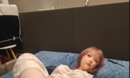 新入头雕四月妹子，即将来临！于是楚琳生气啦，还是哄不好的那种！哼！！~~臭不要脸!!