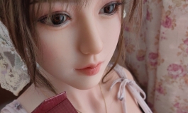 乖巧女孩小依宝