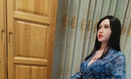 理惠啊，穿上这套衣服，我总觉得的你气质变了