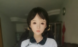 民国学生装的小芙更可爱