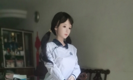 民国学生装的小芙更可爱