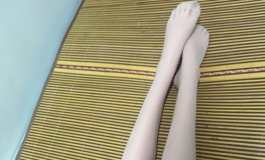 女神穿肉丝大秀美腿 6.10