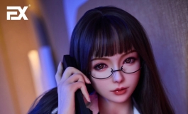 【新品首发】那晚，与她一同去了电竞酒店……